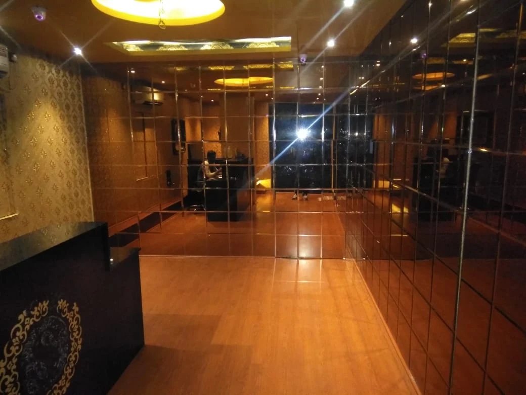Professional massage therapy at Glory Spa & Salon LB Nagar